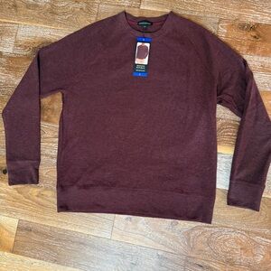 Banana Republic Men's Maroon Crewneck Sweater. NWT. Size L.  Cotton/Poly Blend